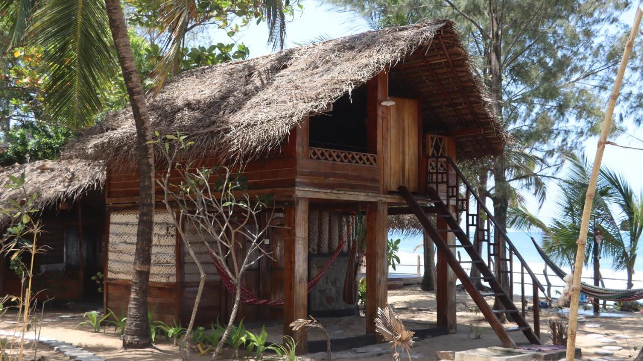 Watermusic Arugam Bay Hotel Exterior photo